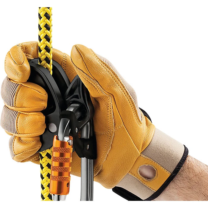 Petzl Mircoflip Lanyard 4 Petzl Mircoflip Lanyard - Image 2